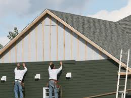Installing Vinyl Siding Image