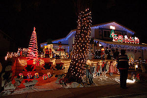File:Xmas_card_lane